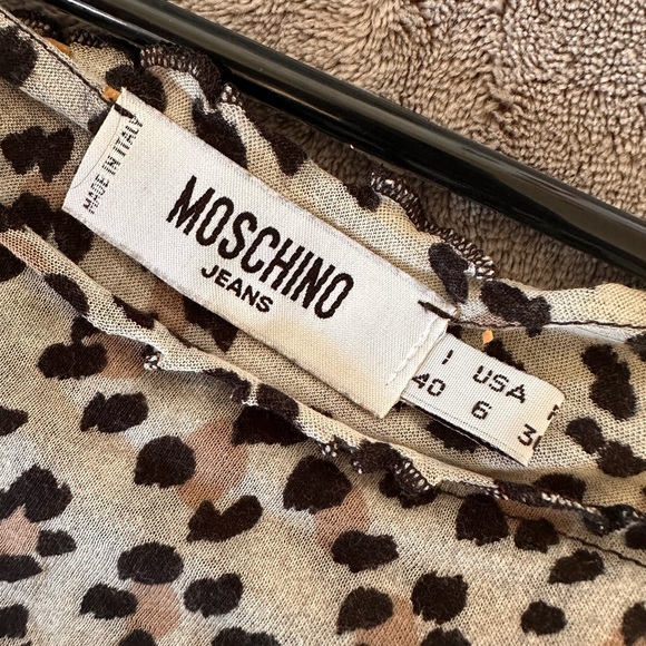 Vintage Moschino top from early 2000, y2k, cheetah print - Picture 2 of 3